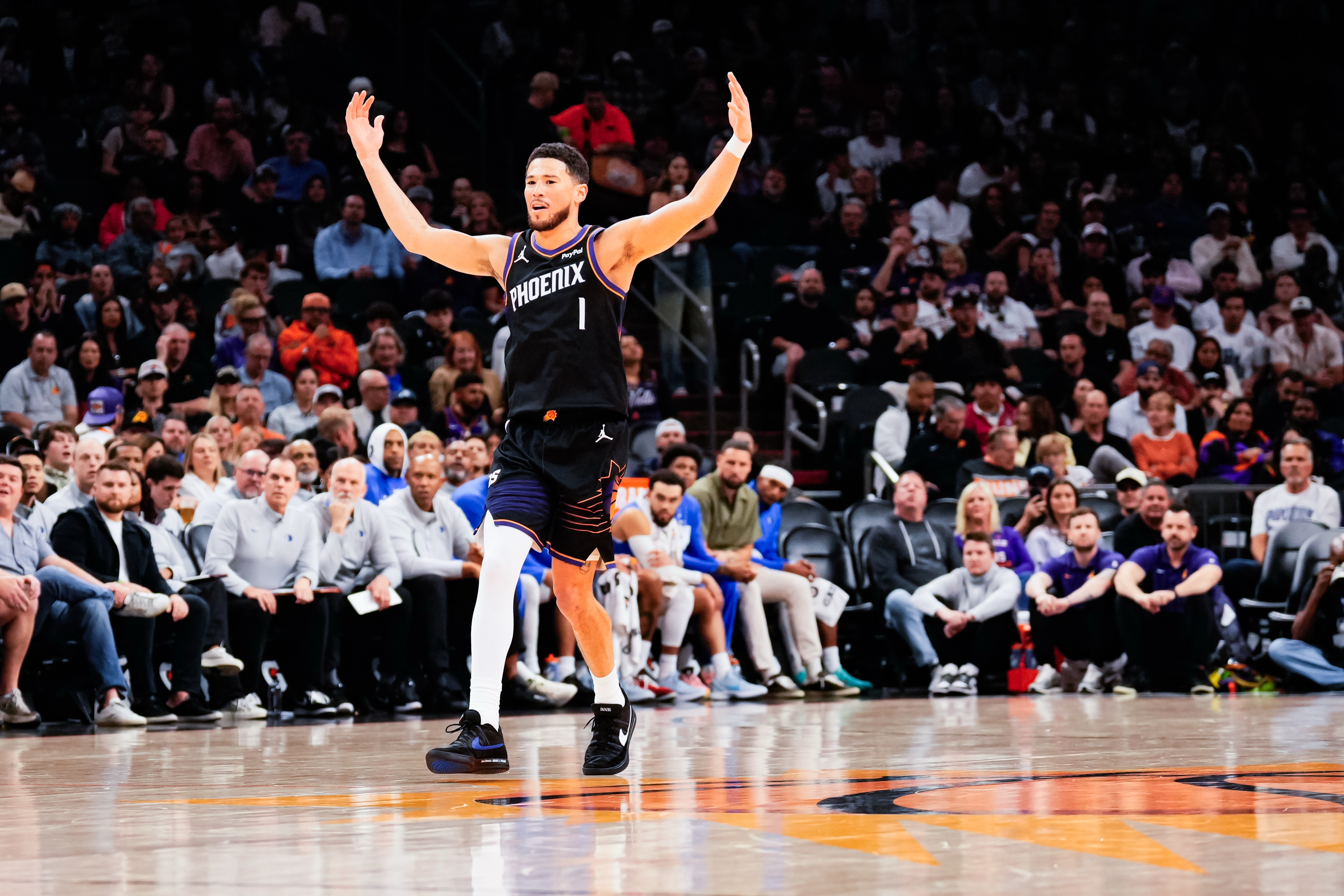 NBA彩经：湖人轻取公牛 雷霆击败绿军 太阳拿下步行者